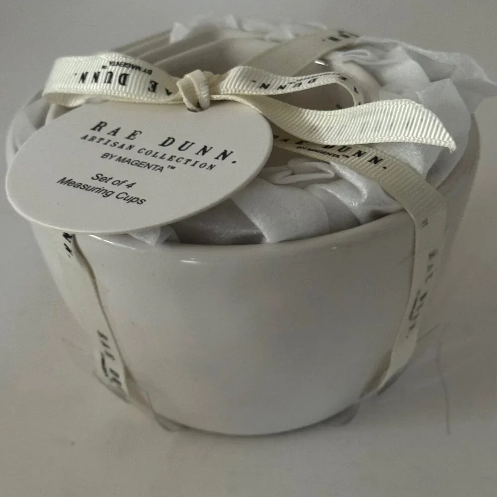 Rae Dunn Icon Measuring Cups New with Tags